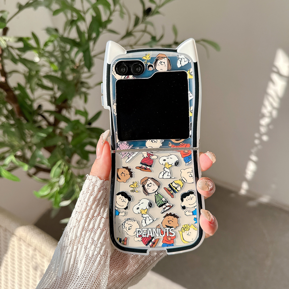 Phone Cases Z Flip 5 - Cute Cartoon Snoopy Charlie Brown Phone