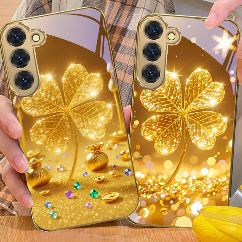 A huge golden clover For Samsu - Phone Cases Galaxy S26 Ultra recensione e prezzo