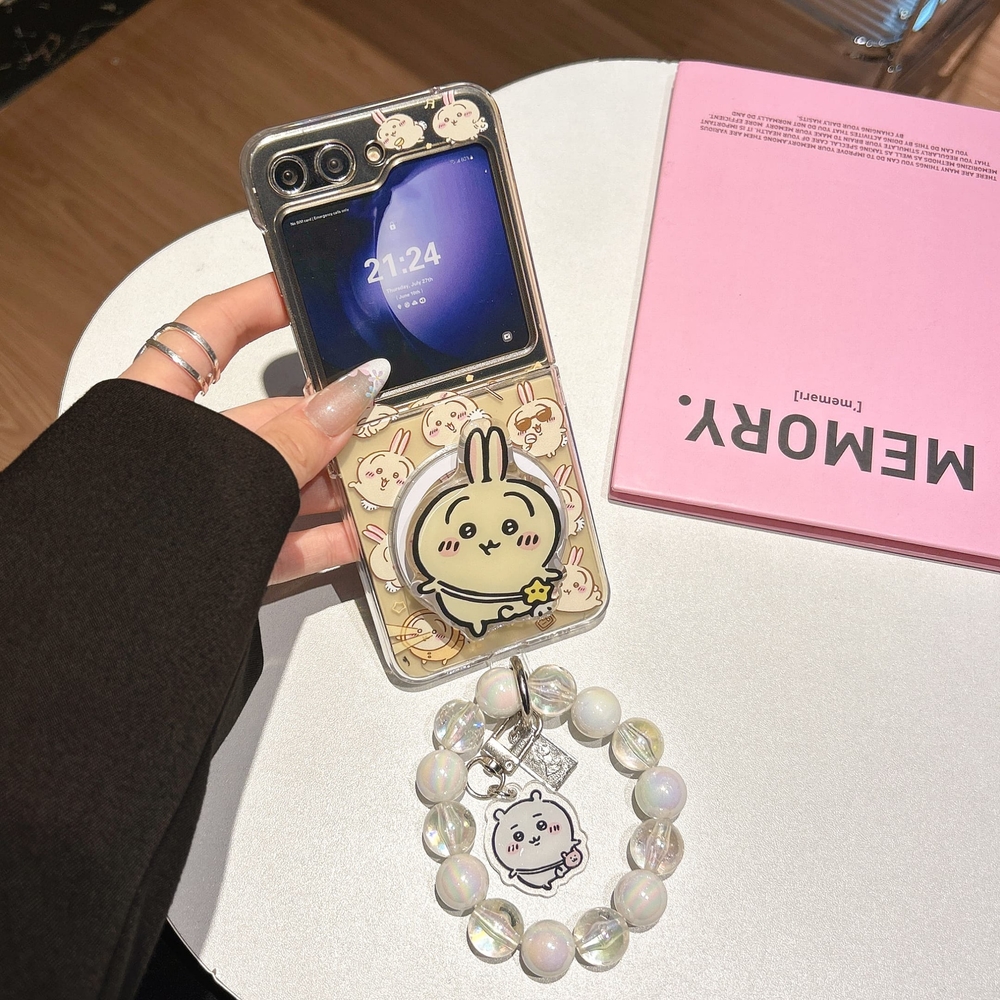 Cue Chiikawa Hachiware Usagi M - Phone Cases Z Flip 5 recensione e prezzo
