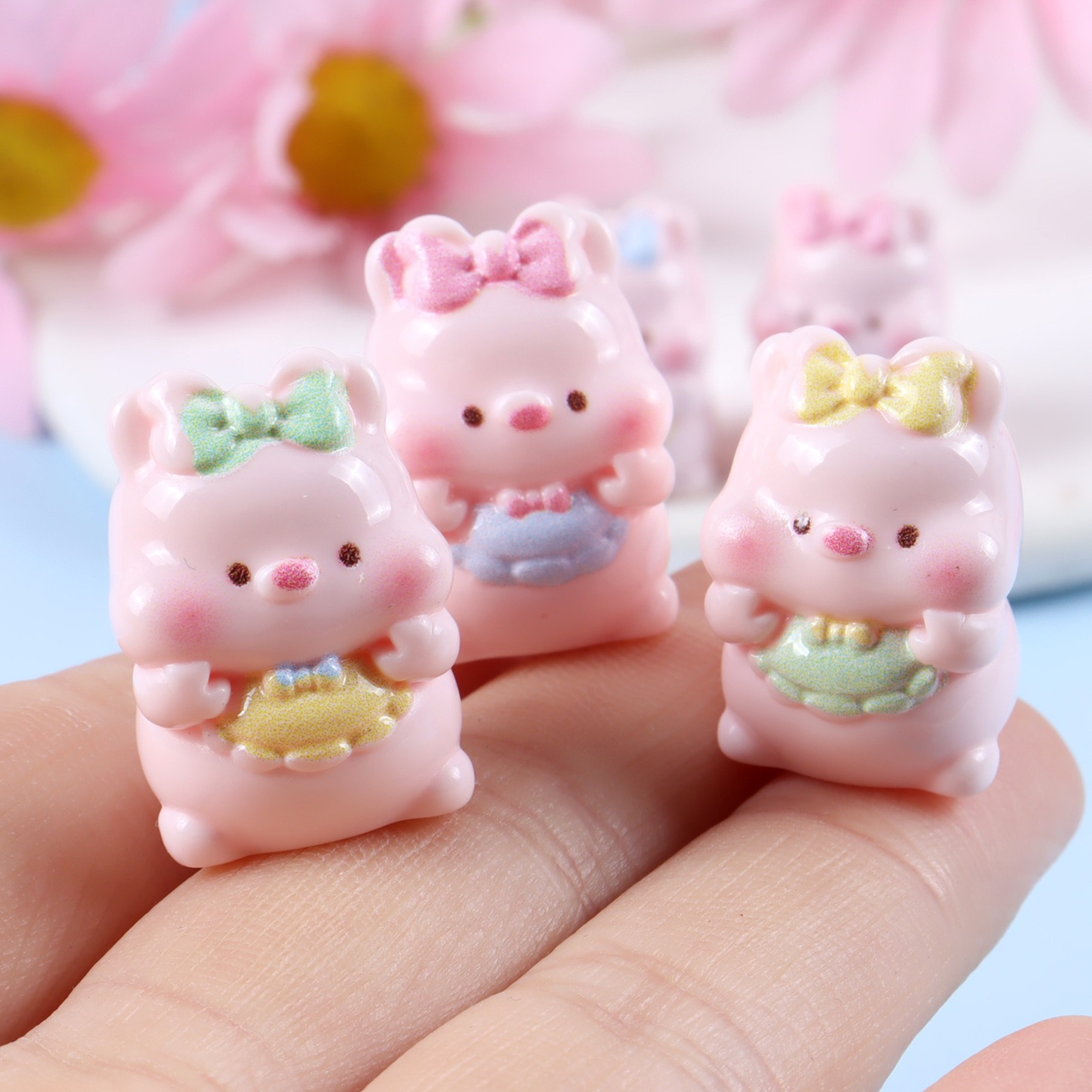 6PCS Mixed Cute Pig Resin Char - Phone Cases Yellow recensione e prezzo