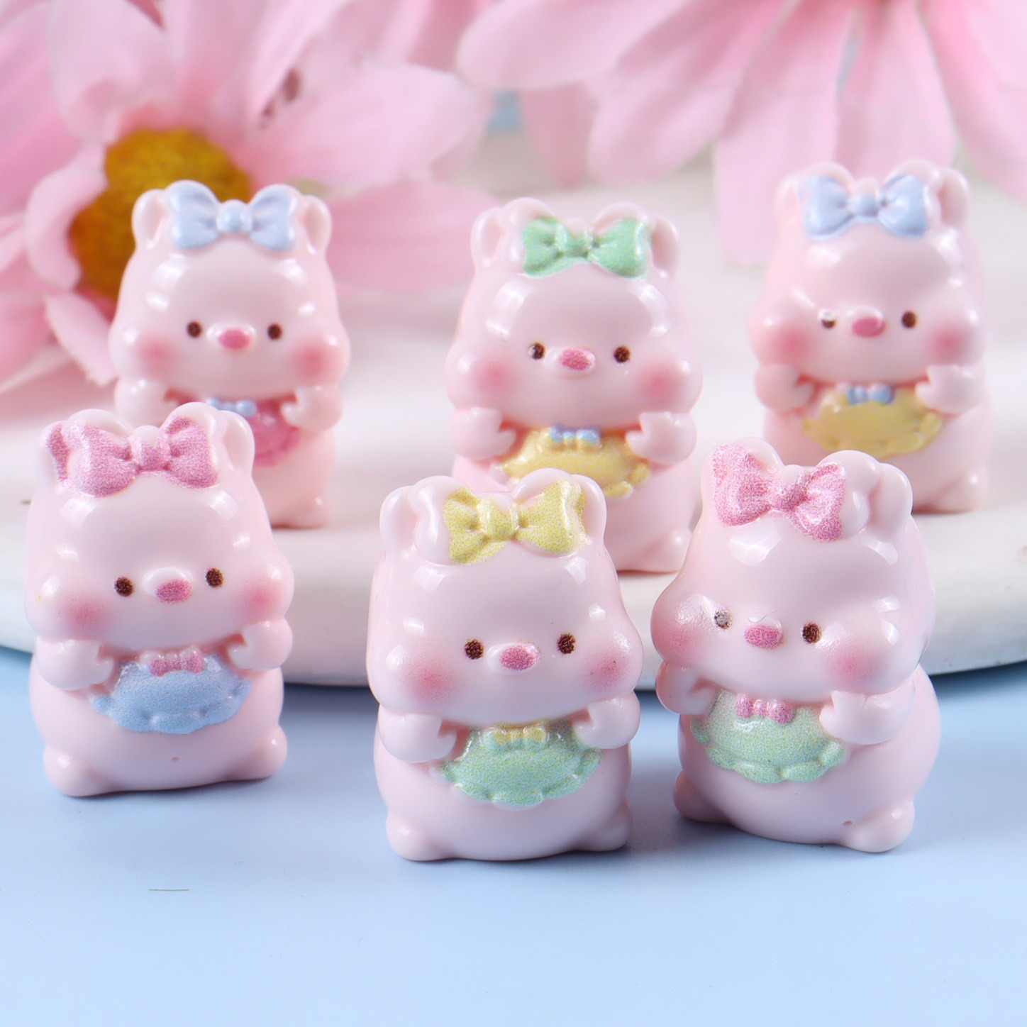 6PCS Mixed Cute Pig Resin Char - Phone Cases Yellow recensione e prezzo
